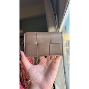 Authentic Bottega Veneta Intreccio Card Case – Taupe Grey (Excellent Condition)
